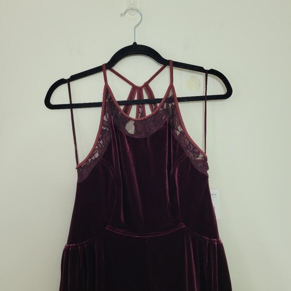 Free People Nightshade Velvet Halter Dress In Deep Cherry small - Picture 4 of 9